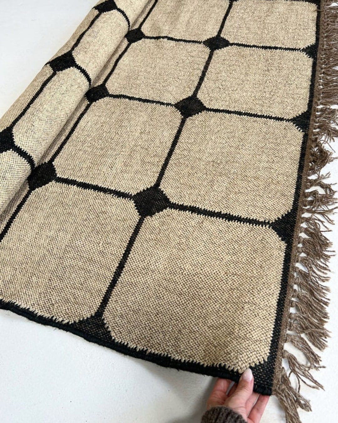 Artisan Hand Woven Jute  Cotton Grey Plaid Rug-5X7 Ft