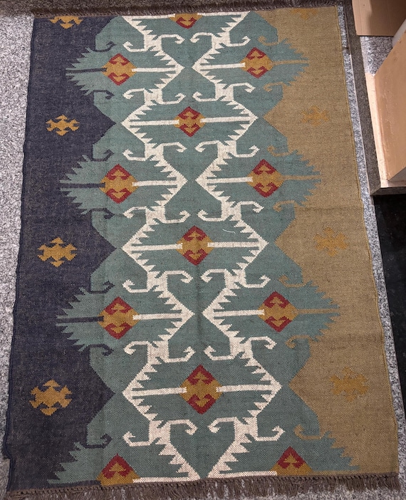 Handmade Wool Jute Kilim Rug, Aztec Navajo Design, 4x6 Ft