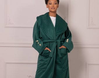 Robe Trench Coat with Belt, Big Lapeled Emerald Green Jacket, Oversized Retro Style Jacket, Loose Fitting Coat,Wide Collar Jacket with Cuffs