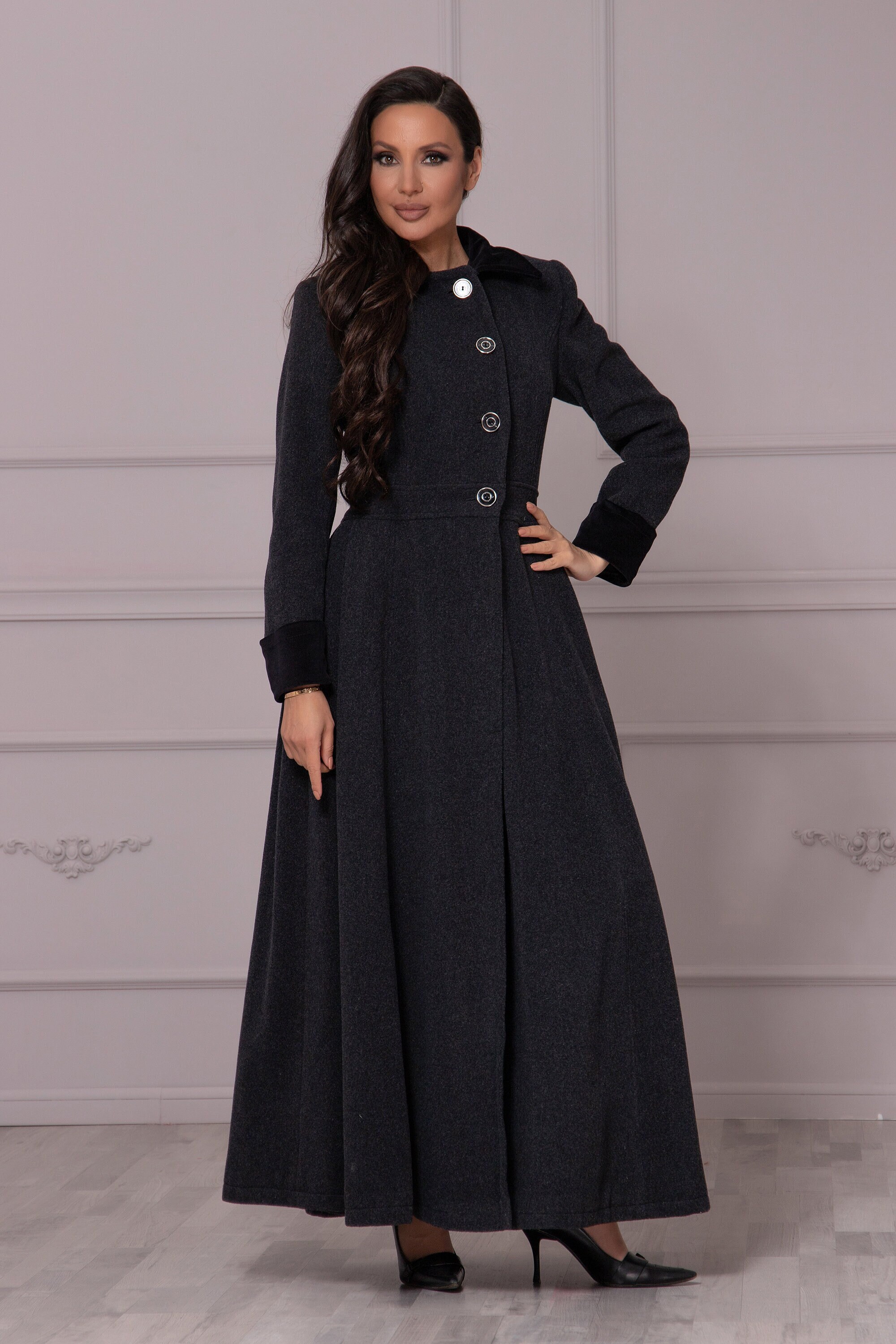 ◆GLOWNY◆ G WOOL COAT HALF BLACK GC24WTCT001BK Double G embroidery wool coat in black | GUCCI® US