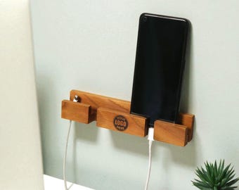 Houten wandtelefoonhouder, handgemaakt dockingstation, rustieke telefoonstandaard, minimalistische wandmontage, milieuvriendelijk cadeau voor hem of haar