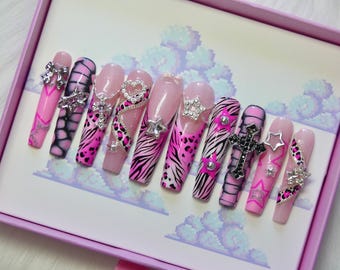 Y2K Pink Zebra Press On Nails, Silver Star Charms, Reusable, Fake nails
