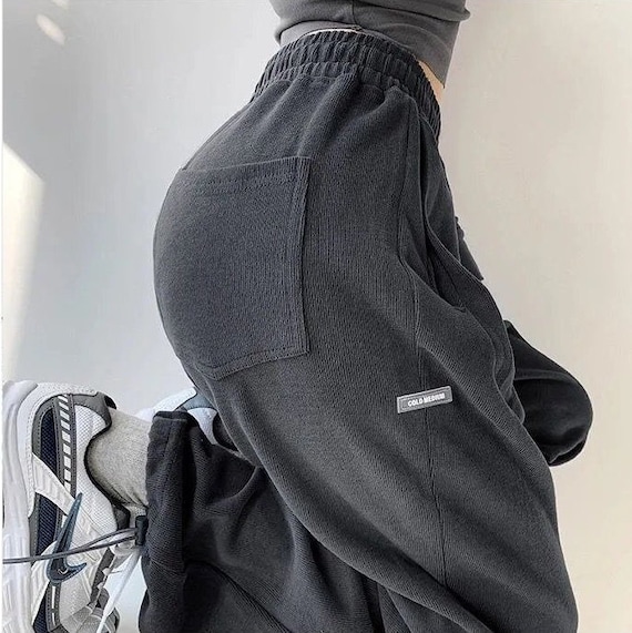 Custom Mens Sweat-Absorbing and Breathable Jogging Track Pants Trousers  Sweatpants Wholesale Gym Sportswear Sweatpants for Men - China Shirt and  Sports Wear price | Made-in-China.com