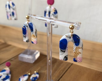 Leichte Polymer Clay Statement Ohrringe Pink Blau Gold Details | Unikate | Edelstahl | Handgemachte Hängeohrringe | Fimo Ohrringe | Boho