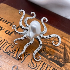Adjustable Statement Octopus Ring