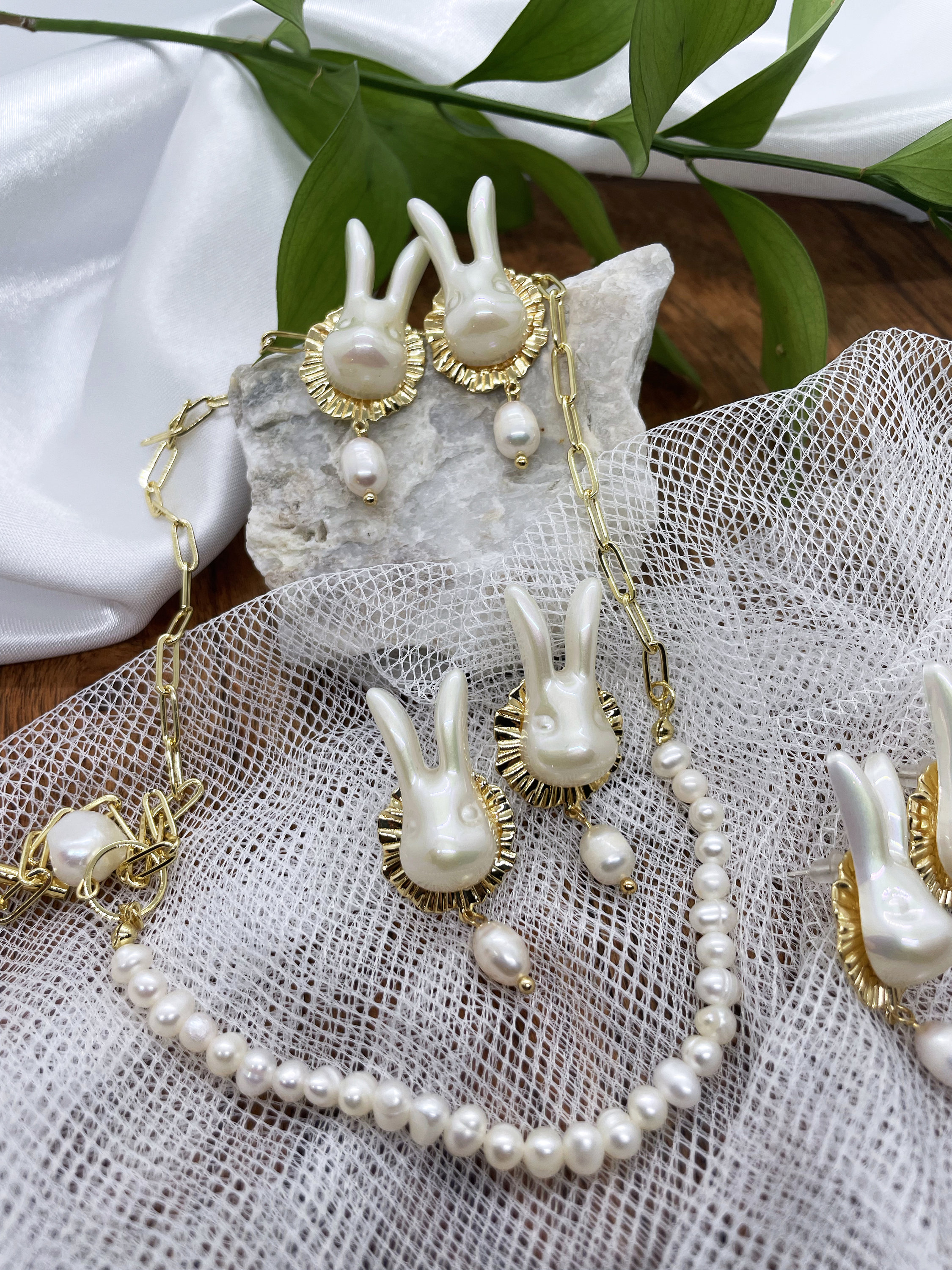 【VINTAGE HOLLYWOOD】Pixel Rabbit Pearl Necklace★送料無料 JOSEFF-Hollywood-Clam-Shell-