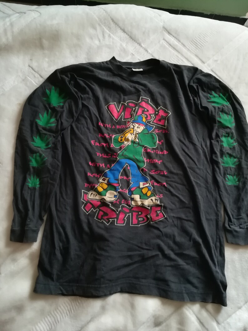 T-shirt longsleeve vibe tribe vintage