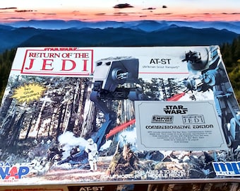 Maqueta del AT-ST de Star Wars de 1992: Edición conmemorativa del Retorno del Jedi