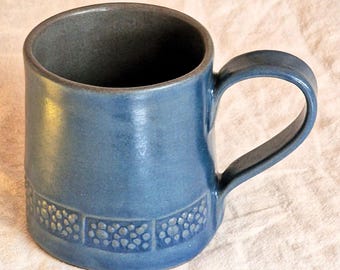 Handmade deep blue stoneware mug – coffee & tea cup, Nordic design, unique artisan pottery gift for ceramic lovers