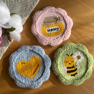 Bee Mug Rug, Honey and Bee Coaster, New Home Gift, Coffee and Tea Coaster