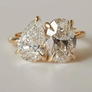 Toi Et Moi Ring, 3.61 TCW Oval and Pear Cut Moissanite Ring, Yellow Gold Engagement Ring, Two Stone Ring, Bridal Ring, Anniversary Ring