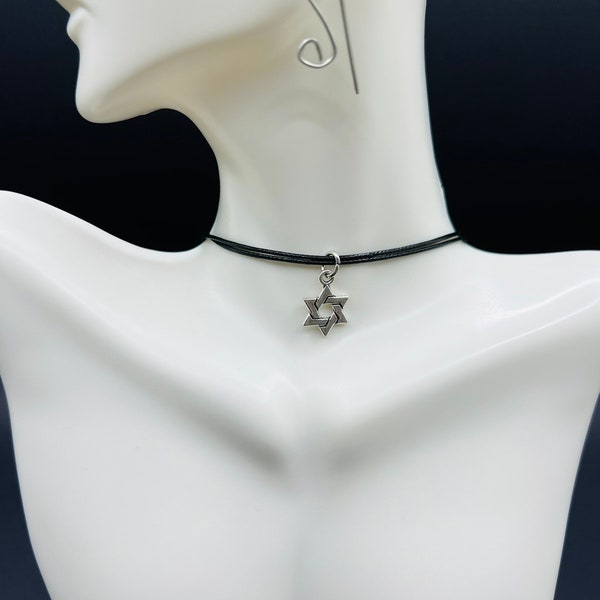 Star of David necklace, Jewish star necklace, Magen David Necklace, Dainty Bat Mitzvah Gift, Jewish Star, Jewish Necklace, Judaica Jewelry