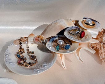 Plato para anillos de concha marina Aurora