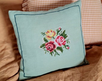 Retro Handmade Stitch/Needle point Embroided Throw Pillow/Cushion