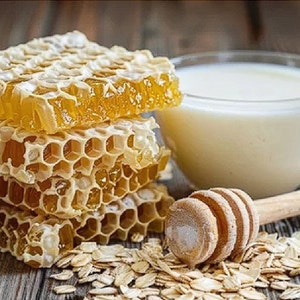 Oats, Milk and Honey Body Wash | Sugar Scrub| Body Spray| Lotion Body Butter| Deodorant| Shampoo | Solid Fragrance| Vegan | Gentle Scent