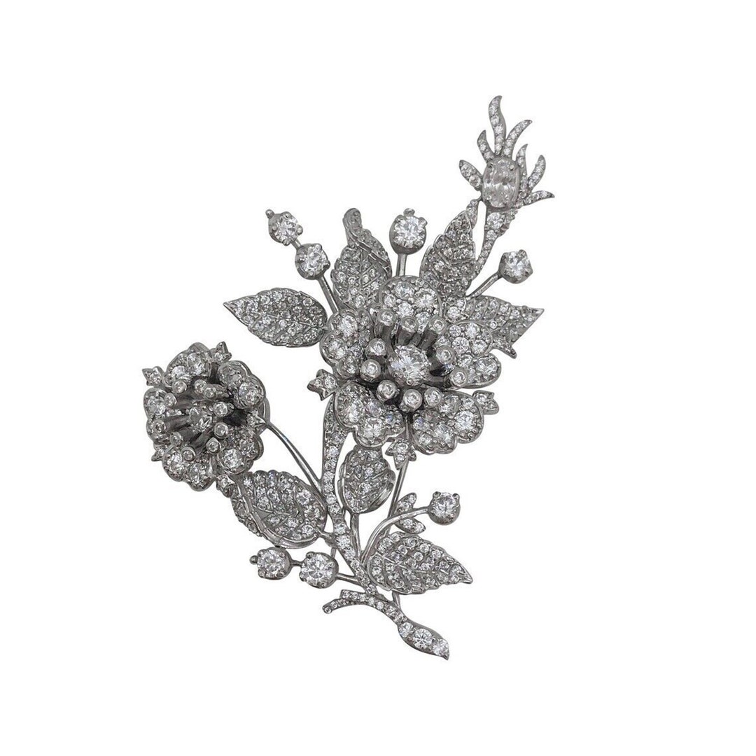Oversized Fleur Brooch in 