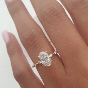9*6MM Oval Cut Moissanite Diamond Wedding Ring, Solitaire Accent Engagement Ring, Daily Wear Ring, Handmade Rose Gold Ring, Anniversary Gift