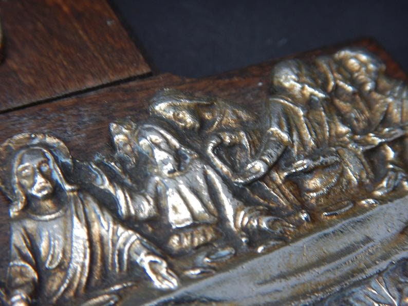 The Last Supper - Silver Relief Metal Plaque on a Wooden Cross - 4.5 ...