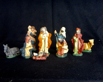 Vintage 1940's Nativity Set - Mary, Joseph, Infant Jesus, the Wise Men - all in vintage slip cast porcelain - Christmas Decor Creche - RS155