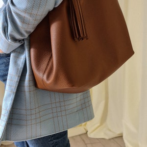 Classic Style Leather Shoulder Bag, ShopperHandbag, Natural Leather Caramel,  Handmade, Big Bag, Shoulder Handbag, Genuine Leather, Gift