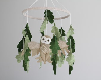 Baby mobile owl, woodland cot mobile with owl, baby crib mobile forest creatures and felt greenery, custom baby mobile with birds