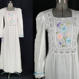 70s white floral embroidered night gown