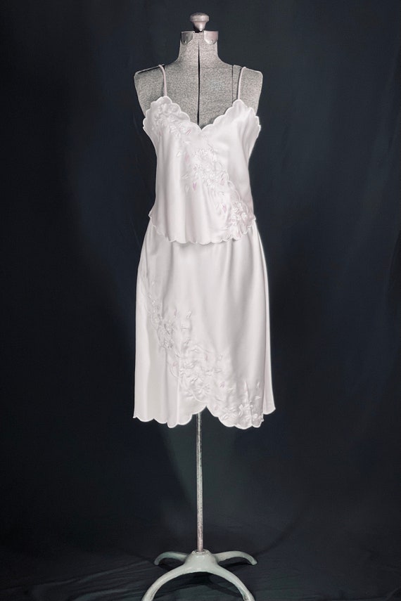 80s Natori satin embroidered slip skirt cami set - image 2