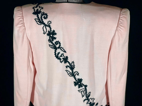 80s light pink and black embroidered blazer - image 7