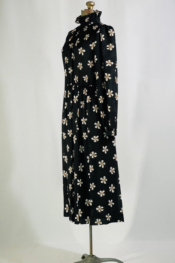 70s Hanae Mori of Japan black floral midi dress - image 3