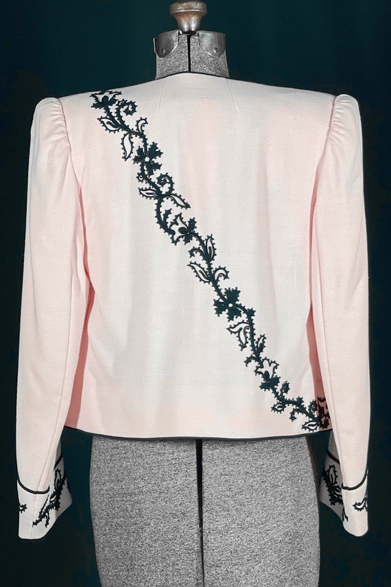 80s light pink and black embroidered blazer - image 6