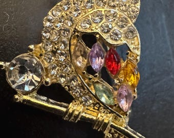 Vintage Song Bird Branch Nectar Wings Crystals Rhinestone Brooch Pin B69 FREE SHIPPING