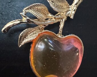 Vintage Peach Apple Gold Fruit Leaf Crystal Rhinestone Brooch Pin B28 FREE SHIPPING