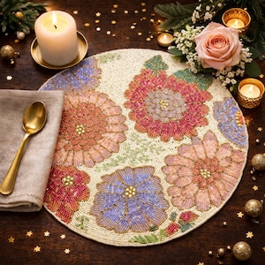 Handgemachtes Blumen Perlen Tischset - 14-Zoll-Rundes Tischset, Rosa, Blau, Goldhochzeitsdekor