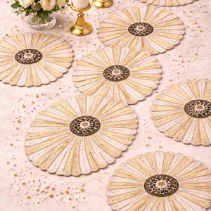 Tafelloperset met kralen, 6 placemats en 6 onderzetters | Goudwit luxe eettafeldecor | Bruiloftstafelset | Tafellinnen