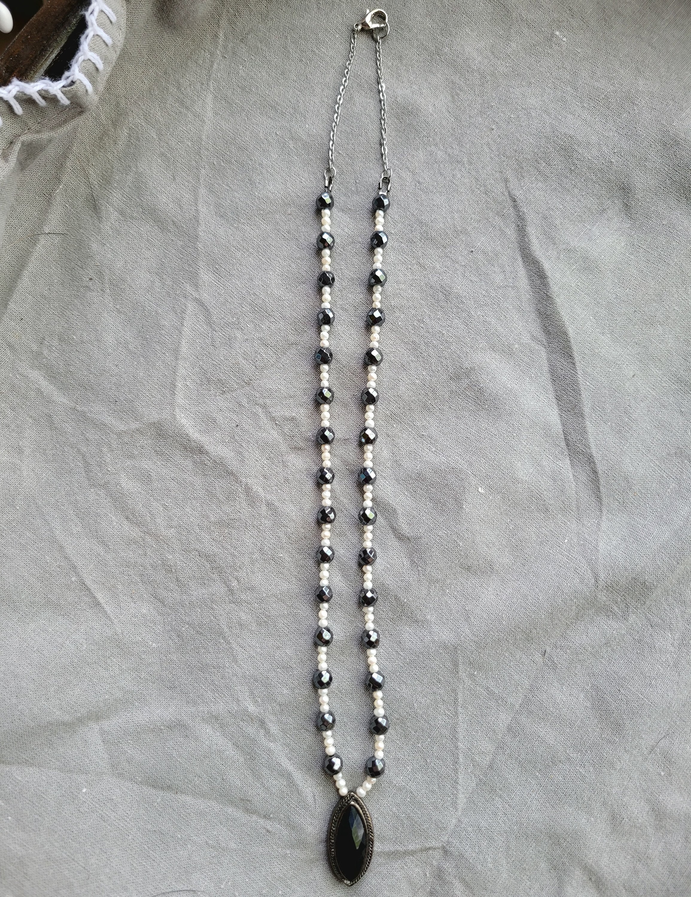 VINTAGE HOLLYWOOD★Margaret Silky Necklace Vintage BJ Womens Necklace 18K Gold Plated Costume Jewelry