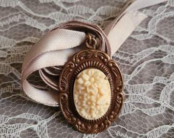 Floral Cameo Necklace