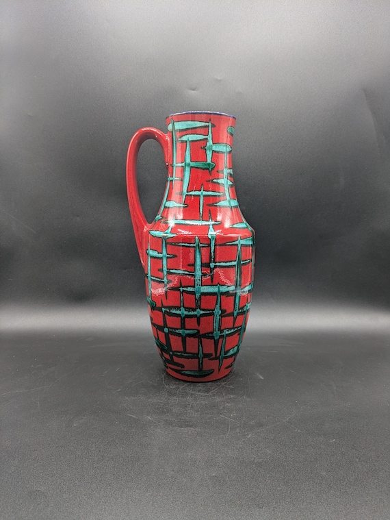 Retro Pitcher (NUR) (S407) Retro Pitcher (NUR) (S407)