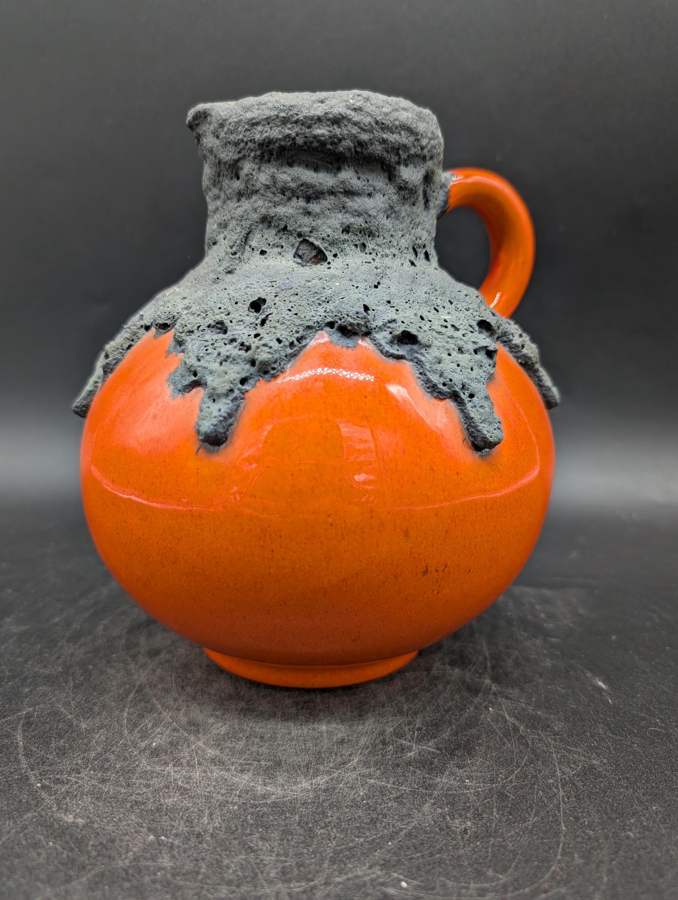 花瓶・フラワースタンド 1970s Tofej Hungary Fat Lava Orange Vase Roth 103 Vase Ceramic Ceramic Orange Black Crusty West German
