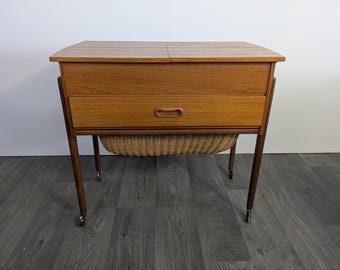 Sewing box sewing box with basket on wheels foldable mid century design 50s 50s 60s 60s vintage vtg #2
