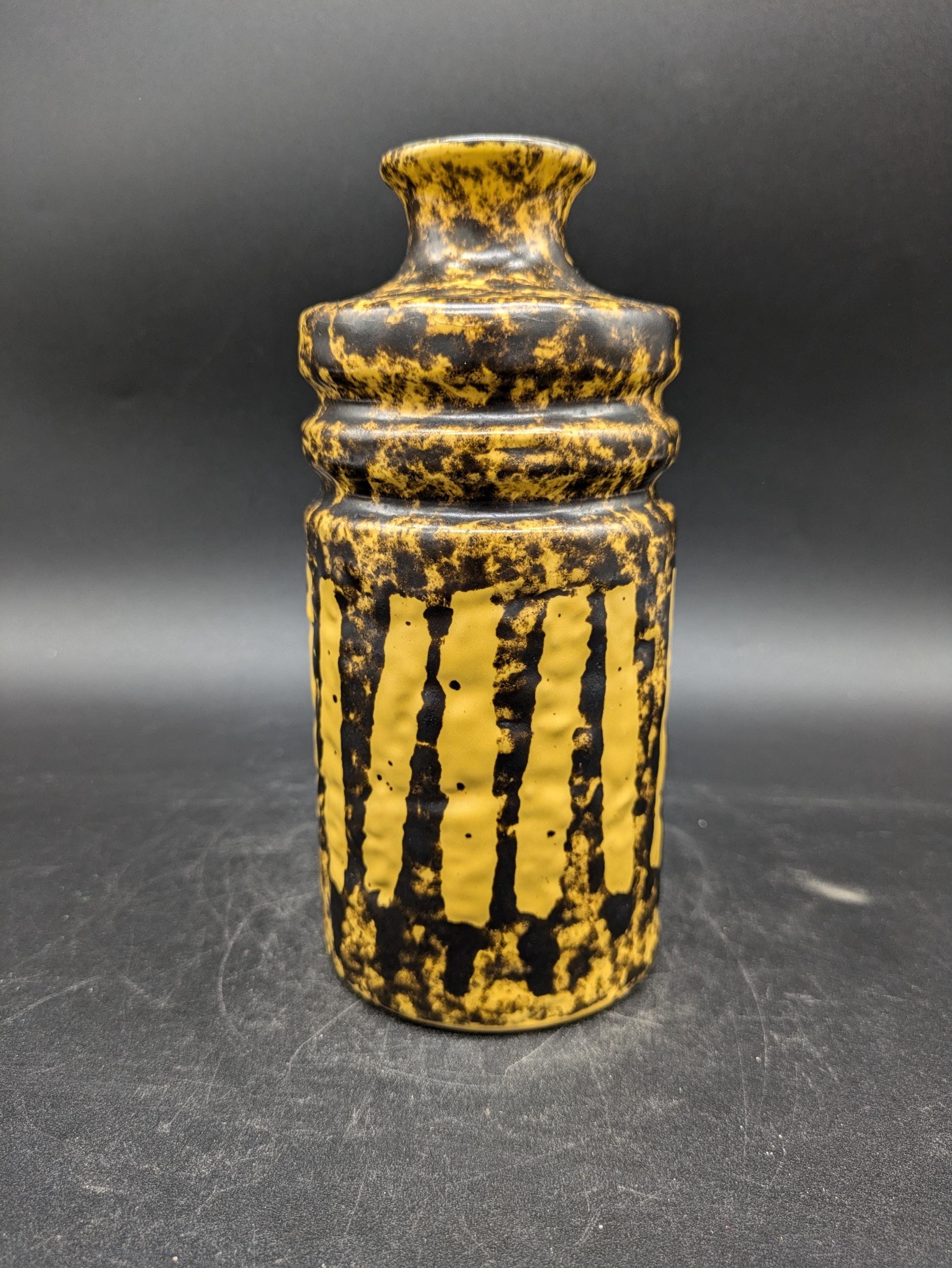 VEB Haldensleben 3087 C Vase Ceramic Ceramic Yellow Black VEB Haldensleben 3087 C Vase Ceramic Ceramic Yellow Black