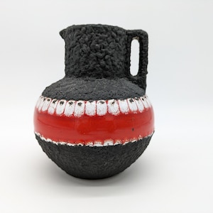 Schlossberg 128 15 Vase Ceramic ceramics red white black west german pottery design 60s 60s 70s 70s wgp fat lava era