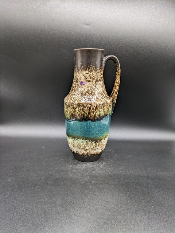 Retro Pitcher (NUR) (S407) Retro Pitcher (NUR) (S407)