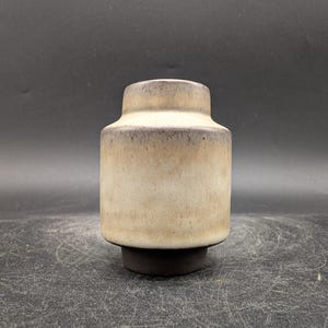 Jarrón BKW Böttger Keramik, mini cerámica, beige arena, diseño de cerámica de Alemania Occidental, años 50/60, vintage WGP