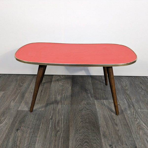 Flower stool kidney table side table 4 legs red mid century design design 70s 70s vintage vtg mcm