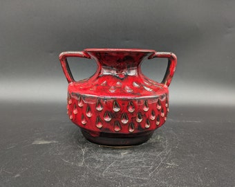 Fratelli Fanciullacci Vase Strawberry red black Ceramic ceramics Italy pottery design 60s 60s 70s 70s vintage vtg