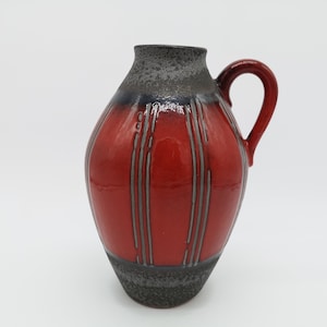 Carstens Tönnieshof Vase ceramic ceramic black red west german pottery design 60s 60s70s 70s vintage fat lava era