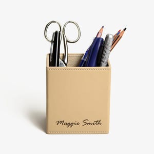 Personalized Leather Pen Holder | Custom Gift for Him | Luxury Desk Organizer for Dad, Boss, or Coworker | Christmas Gift