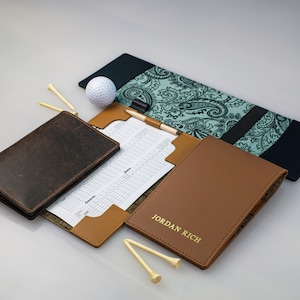 Suporte para livro de jardas de golfe, presente de golfe personalizado, suporte de scorecard de couro personalizado, acessório de golfe, padrinhos de golfe