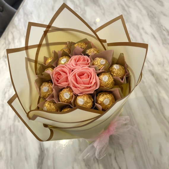 Grand bouquet de chocolat Ferrero Rocher Lindt Cadeaux pour elle