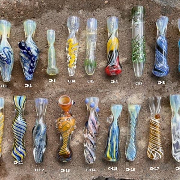 Chillum Glass Pipes Handgeblazen 5 PACK, kies WELKE 5 verschillende PIJPEN voor één prijs, van kleur veranderende Chillum Glass Pipe.